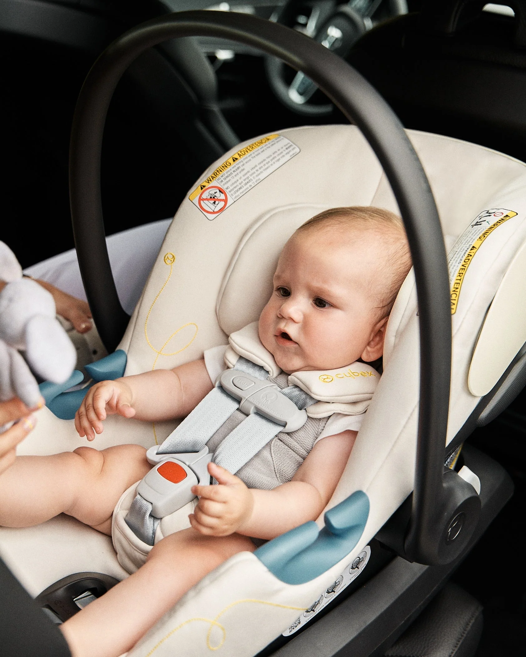 Cybex Gold Aton G Infant Car Seat with SensorSafe - Image 12