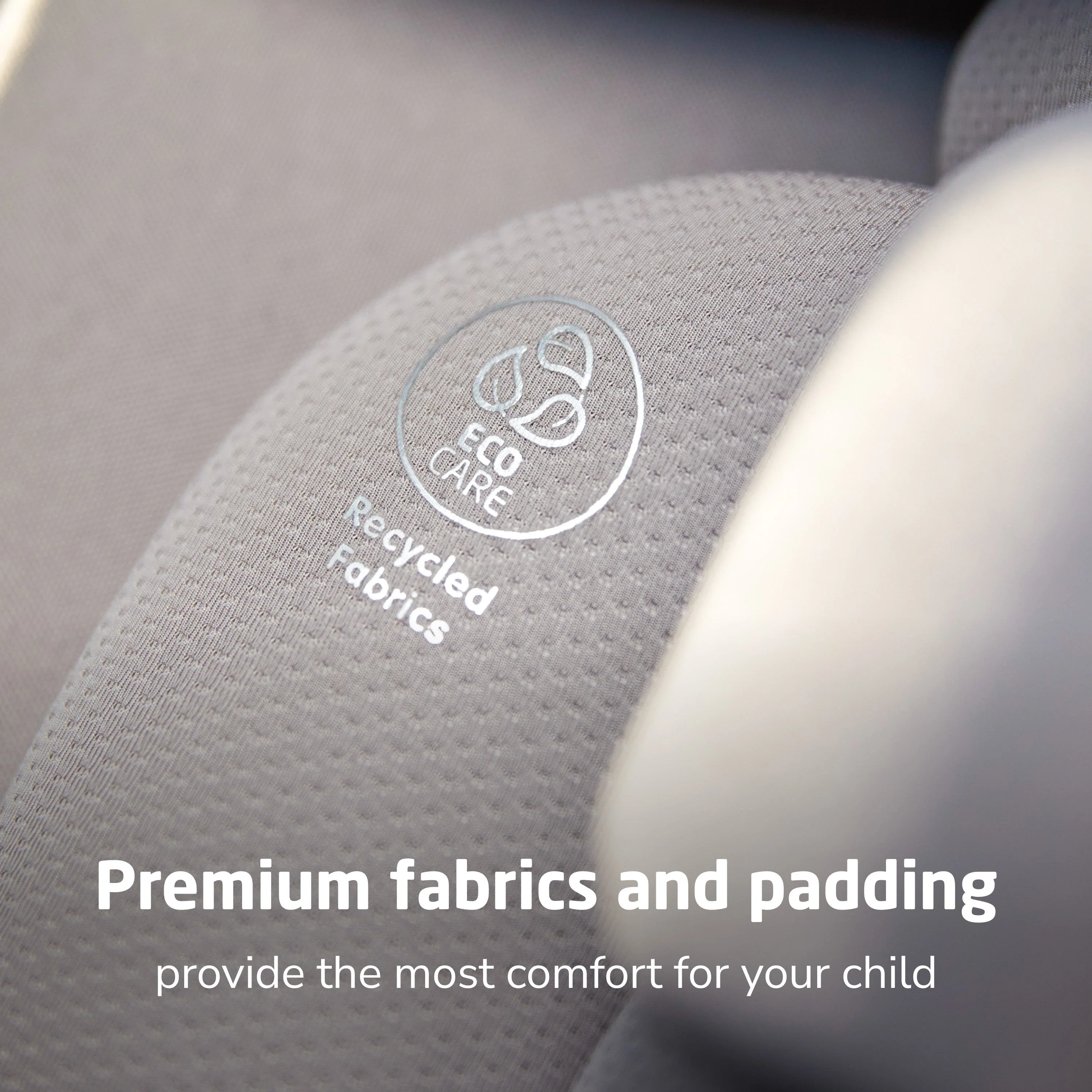 Maxi-Cosi Pria All-in-One Convertible Car Seat - Image 4