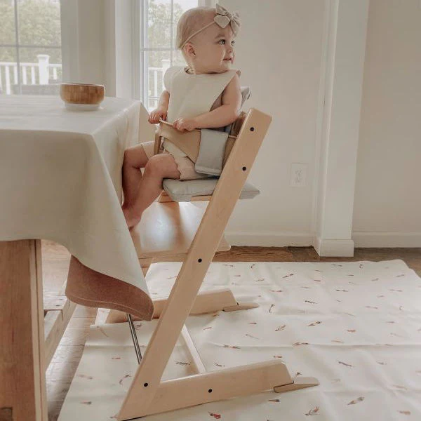 Stokke Tripp Trapp High Chair² with Cushion, Tray and Newborn Set - Image 6