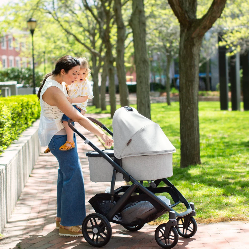 UPPAbaby V2 Bassinet for Cruz V2/Vista V2/Minu V2 - Image 9