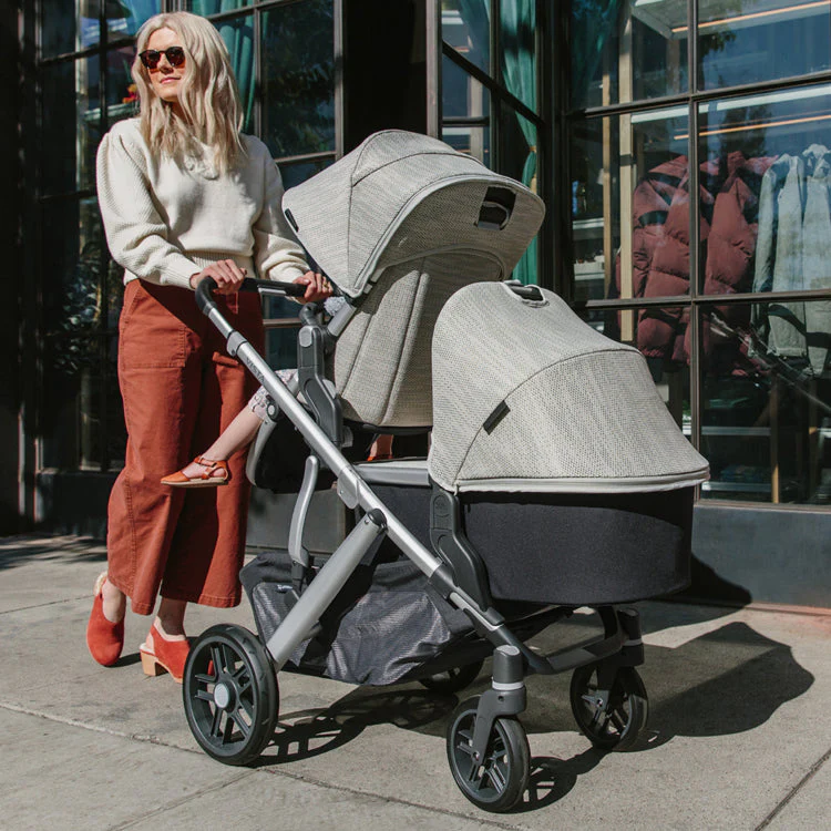 UPPAbaby Vista V2 Full Size Double Stroller Bundle - Image 19